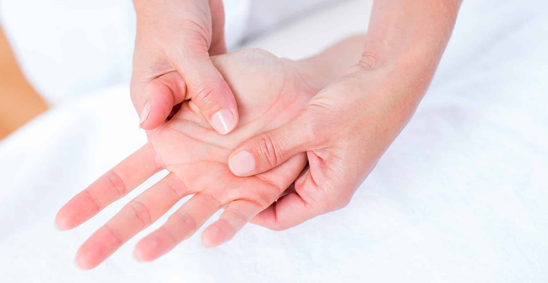 Les traitements des douleurs, mains et doigts | Institut de kinésithérapie | Châtenay-Malabry | Hauts-de-Seine (92)